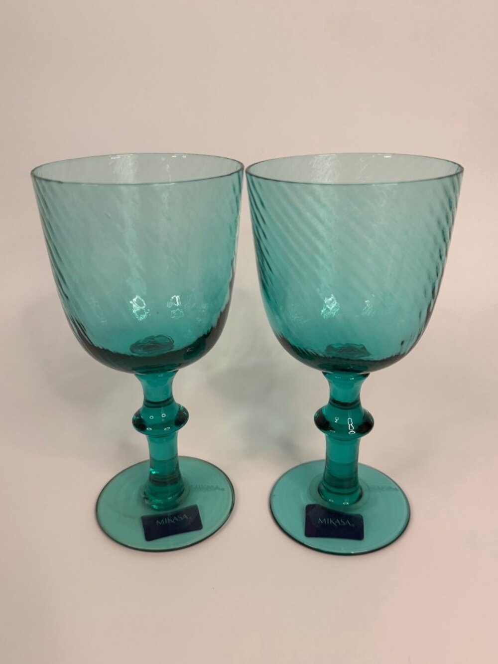 Mikasa Avalon Green 14 oz Footed Water Glasses, Handblown Swirled, Set of 2, NWT